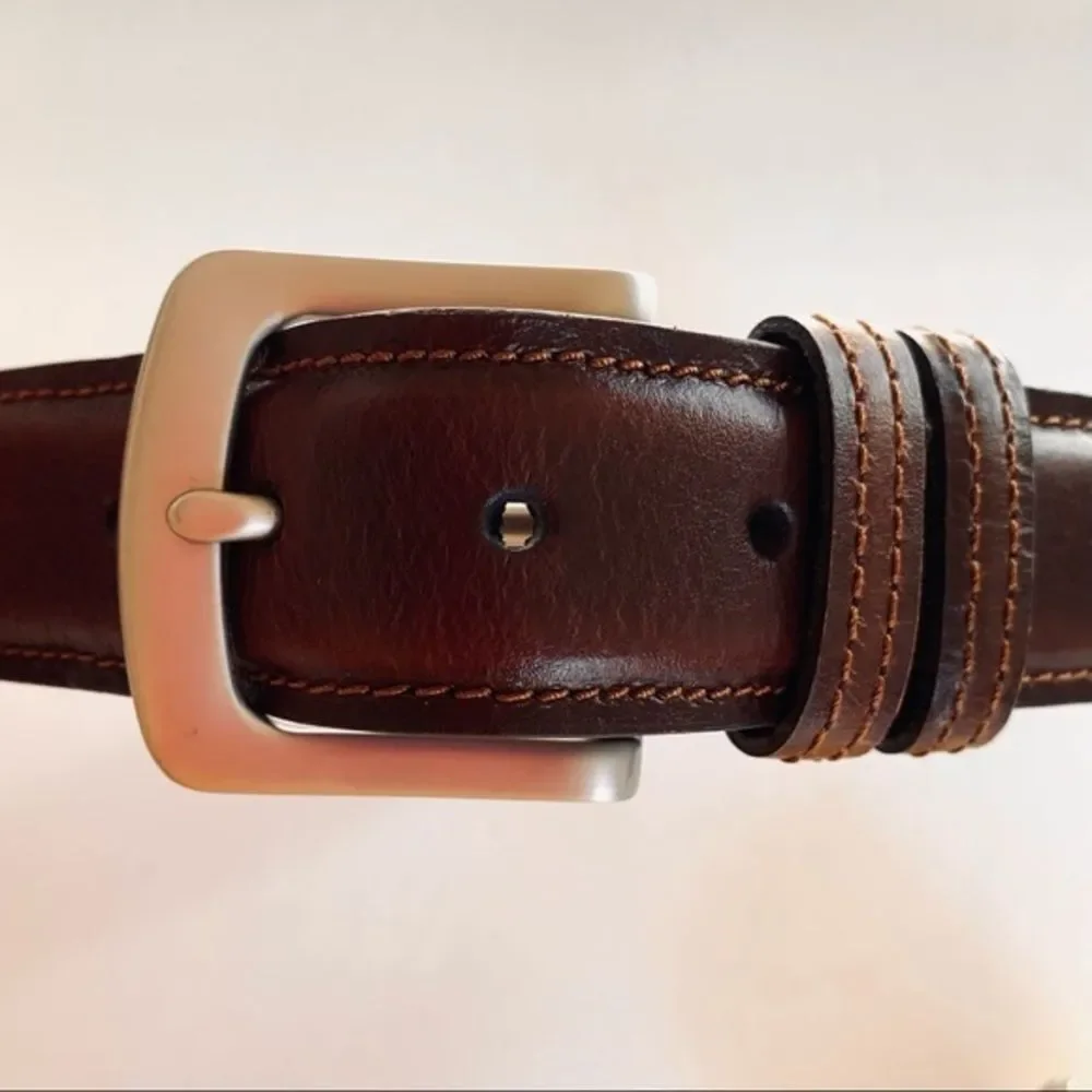 Brown‎ Leather Belt With Silver Buckle 30